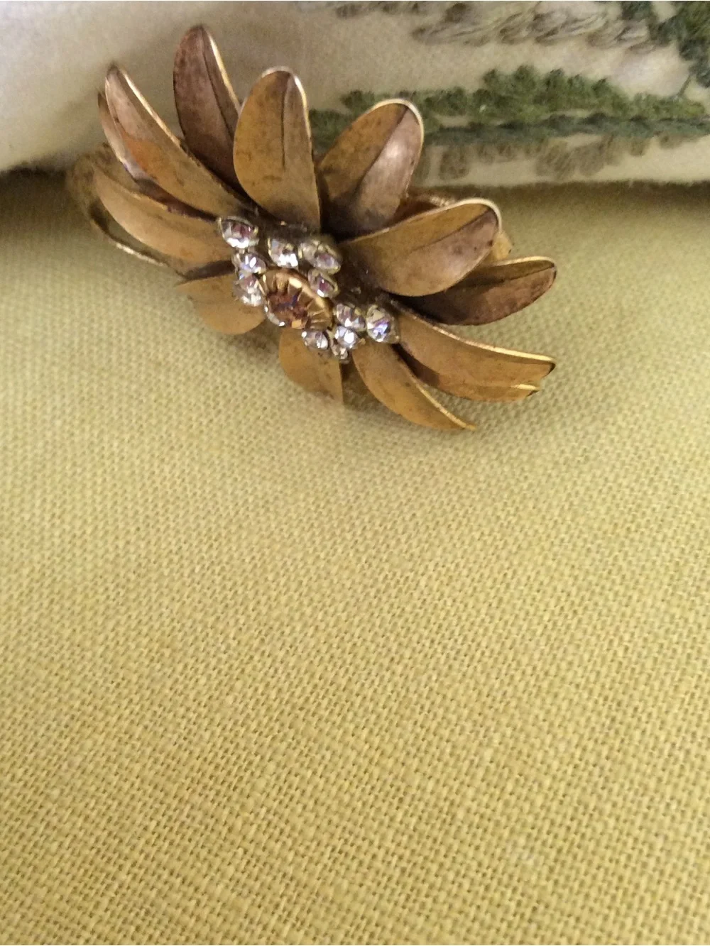 Anthropologie Gold Floral Antique Bronze Rhinestone Crystal Brooch